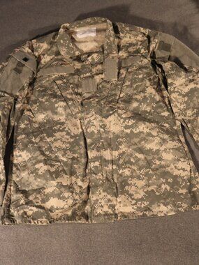 Army Shirt Medium Regular ACU Digital Camo Coat US Combat Uniform